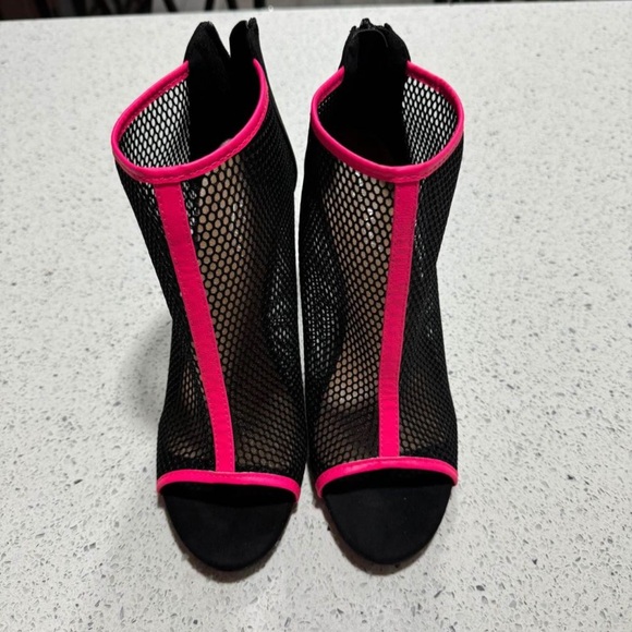Black & Pink Mesh Peep Toe Ankle Booties - Picture 2 of 5
